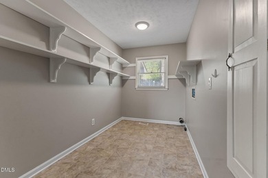 Back on the market at no fault to the sellers. Welcome home to - photo 4