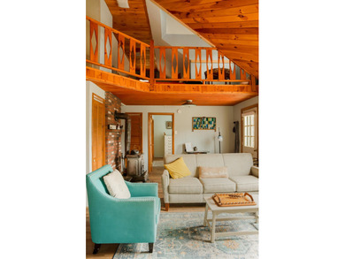 Whether you're searching for a peaceful personal getaway, an - photo 2