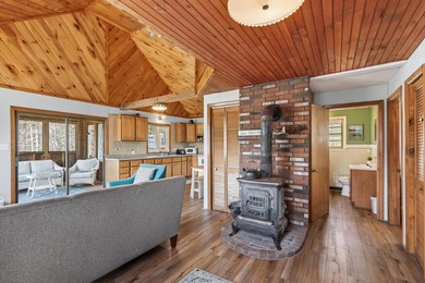 Whether you're searching for a peaceful personal getaway, an - photo 4