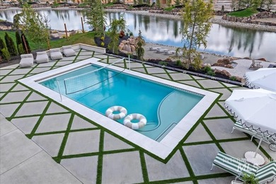 A truly one-of-a-kind home - the rare opportunity everyone waits - photo 31