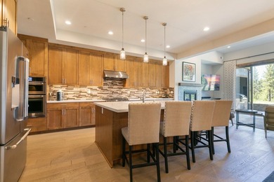 Experience effortless mountain living in this modern mountain - photo 5