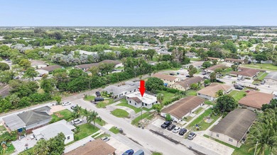 This income-producing duplex presents a fantastic opportunity - photo 36