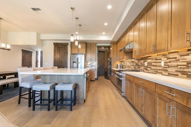 Experience effortless mountain living in this modern mountain - photo 7