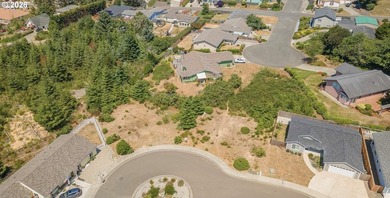Discover this mostly level, buildable lot in the sought-after - photo 7