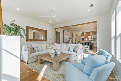 Located on Pensacola Bay, this fabulous residence features three - photo 19