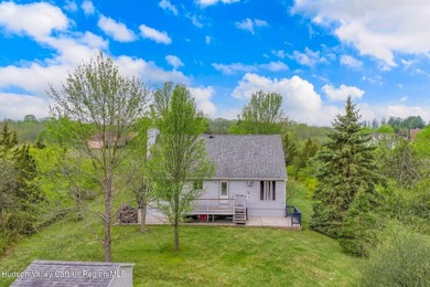 Welcome to easy living in the desirable Sleepy Hollow Lake - photo 5