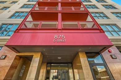 Exceptional location within walking distance to Petco Park, the - photo 33