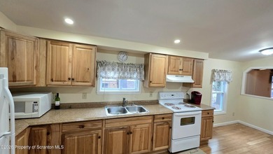 Welcome to this beautifully maintained home in the desirable - photo 7