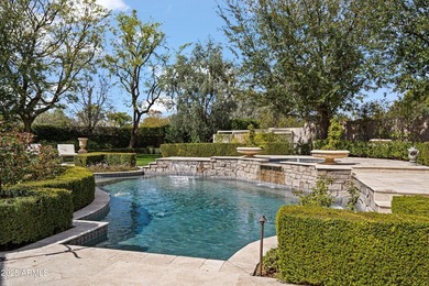 Nestled in the coveted heart of Paradise Valley, this - photo 3