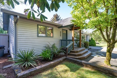 Looking for a home on the lake you can use for the whole family? - photo 5