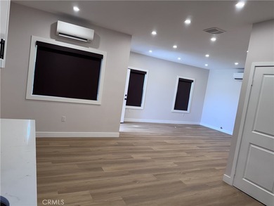 Total of 8 bedrooms, 5 bathrooms, approximately 3,667 square - photo 15