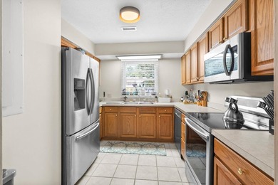 Incredible opportunity to purchase this 3 bedroom, 2.5 bath End - photo 16
