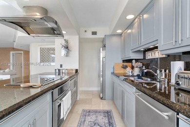 Live the Williams Island lifestyle in this move-in-ready - photo 16