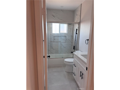 Total of 8 bedrooms, 5 bathrooms, approximately 3,667 square - photo 20