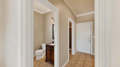 Exceptional 2-story home in desirable Scenic Oaks SW with - photo 21