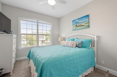 Fully furnished and ready to rent! Located at the front of the - photo 5