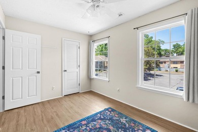 Incredible opportunity to purchase this 3 bedroom, 2.5 bath End - photo 33