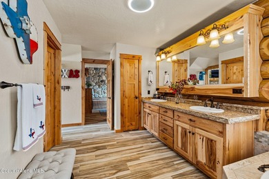 Experience the essence of North Idaho waterfront living with - photo 36