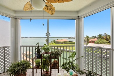 Marco Island Area Condo For Sale in Marco Island Florida