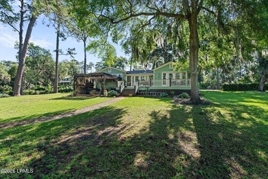 This rare 1.15-acre double lot offers something increasingly - photo 44