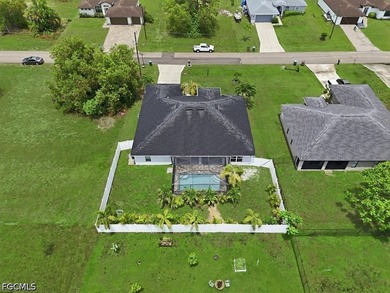 Welcome to 4122 NE 20th Court in beautiful Cape Coral, Florida! - photo 46