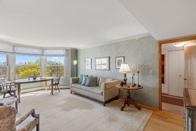Welcome to Unit#508 at Kenwood Isles, a premier 55+ community! - photo 6