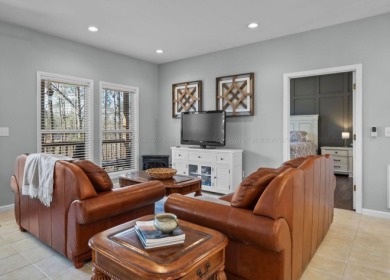 Charming and move-in ready, this well maintained 3 bedroom, 2 - photo 3