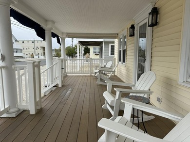Welcome to 154 98th St. in Stone Harbor! This charming vintage - photo 4