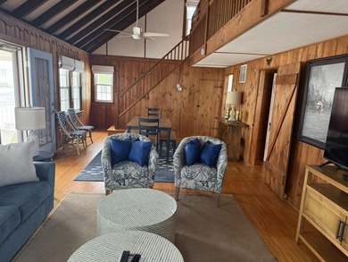Welcome to 154 98th St. in Stone Harbor! This charming vintage - photo 6