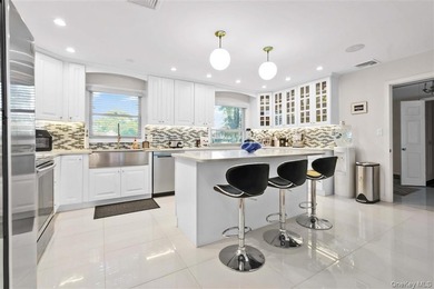 Magnificent sprawling ranch located in the prestigious - photo 11