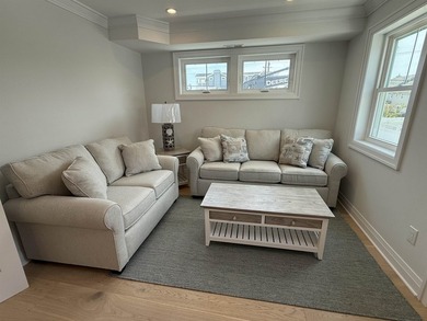 **READY FOR YOU TO MOVE IN*** New Construction Coastal - photo 4