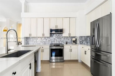 Beautifully renovated single-family home offering the perfect - photo 14