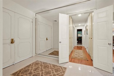 Magnificent sprawling ranch located in the prestigious - photo 14
