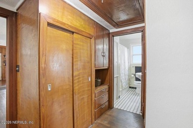 Charming Murray Hill home in a highly desirable, family-friendly - photo 14