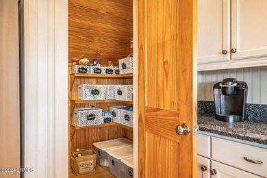 Must-See Harbor Island Gem! Welcome to your dream coastal - photo 15
