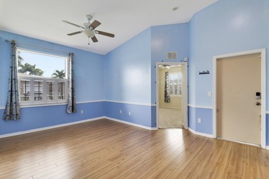 This spacious end-unit home is vacant and move-in ready! Tucked - photo 15