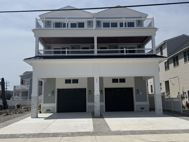 **READY FOR YOU TO MOVE IN*** New Construction Coastal - photo 1