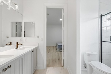 RARE, ONE-OF-A-KIND FULLY RENOVATED LUXURY CONTEMPORARY ESTATE - photo 21