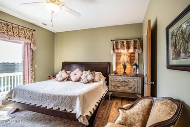 Must-See Harbor Island Gem! Welcome to your dream coastal - photo 25