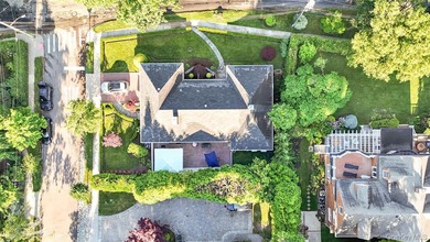 Magnificent sprawling ranch located in the prestigious - photo 45