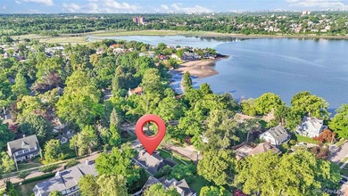 Magnificent sprawling ranch located in the prestigious - photo 48