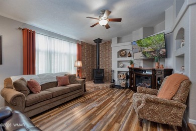 Great Location in the heart of Lakeside near all amenities. This - photo 4