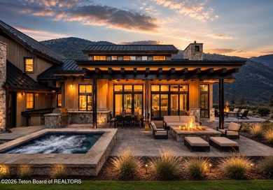 A resort-caliber retreat located on a 3/4 acre golf estate site - photo 2
