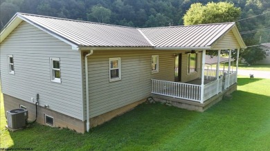 (private lake, pond, creek) Home For Sale in Pine Grove West Virginia