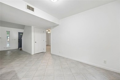 THERE'S PLENTY OF SPACE TO SPREAD OUT IN THIS FOUR-BEDROOM HOME - photo 8