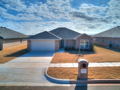Lake Home Sale Pending in Norman, Oklahoma