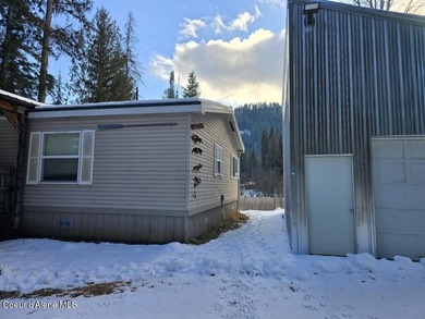 Prime location! About five minutes to Priest Lake with your own - photo 4