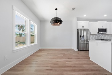 $10,000 in Anyway Money! 2-10 Builder Warranty! 1 Year Termite - photo 36