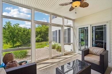 Gorgeous filled with natural light and move in ready, this - photo 41