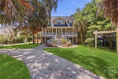 Welcome to 2411 Salcedo Avenue, an impressive Lowcountry retreat - photo 1